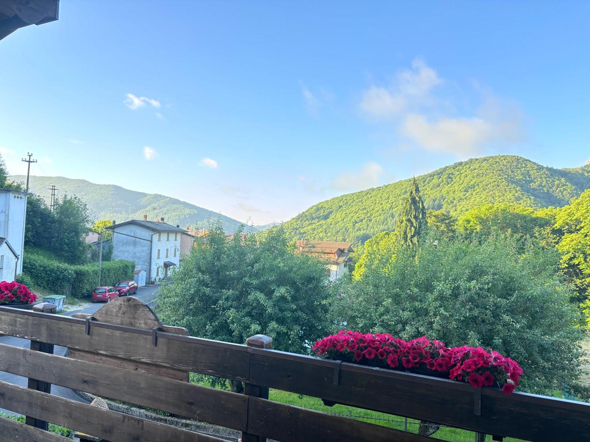B&B La Piazzetta Castiglione dei Pepoli Luaran gambar